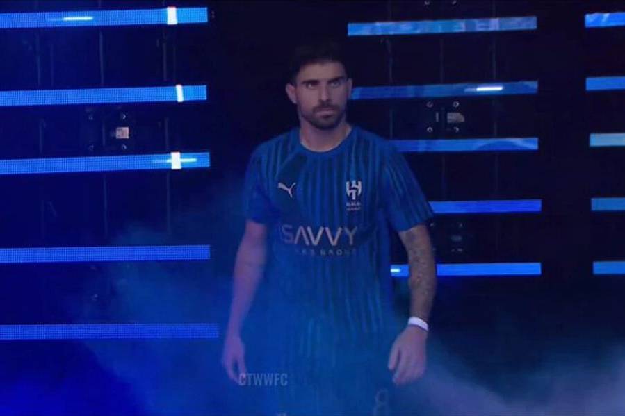 曼联冬窗签内维斯唯一前提曝光！20万周薪超标，卖阿莫林嫡系才会考虑